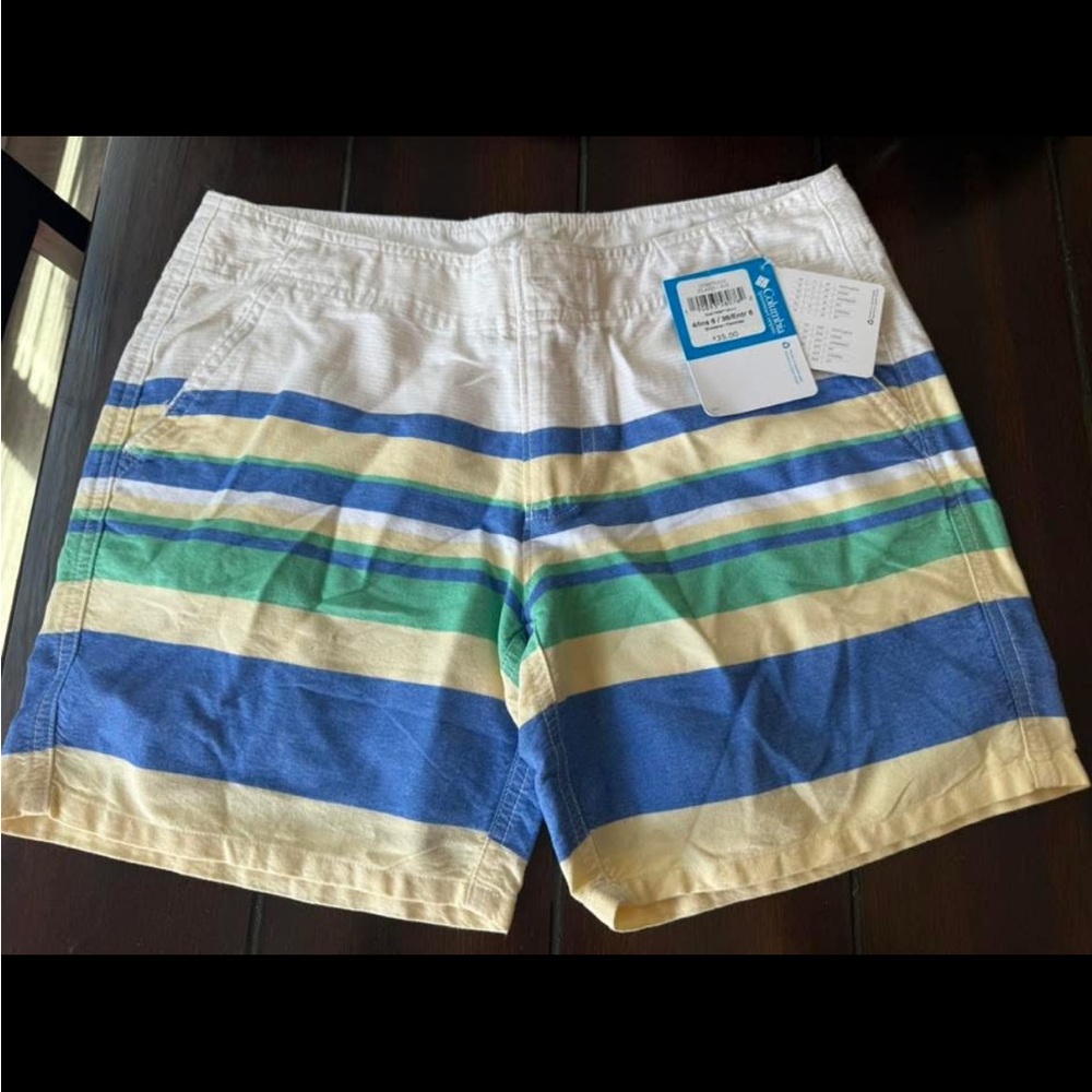 Columbia Shorts